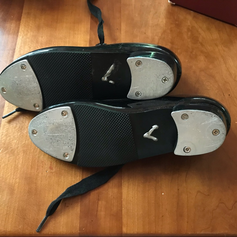 Tap shoes - Picture 2 of 3